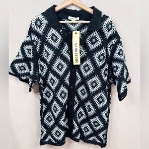 Sandstone Men's Button-Up Shirt Size L Black/White Geometric Short Sleeve Top